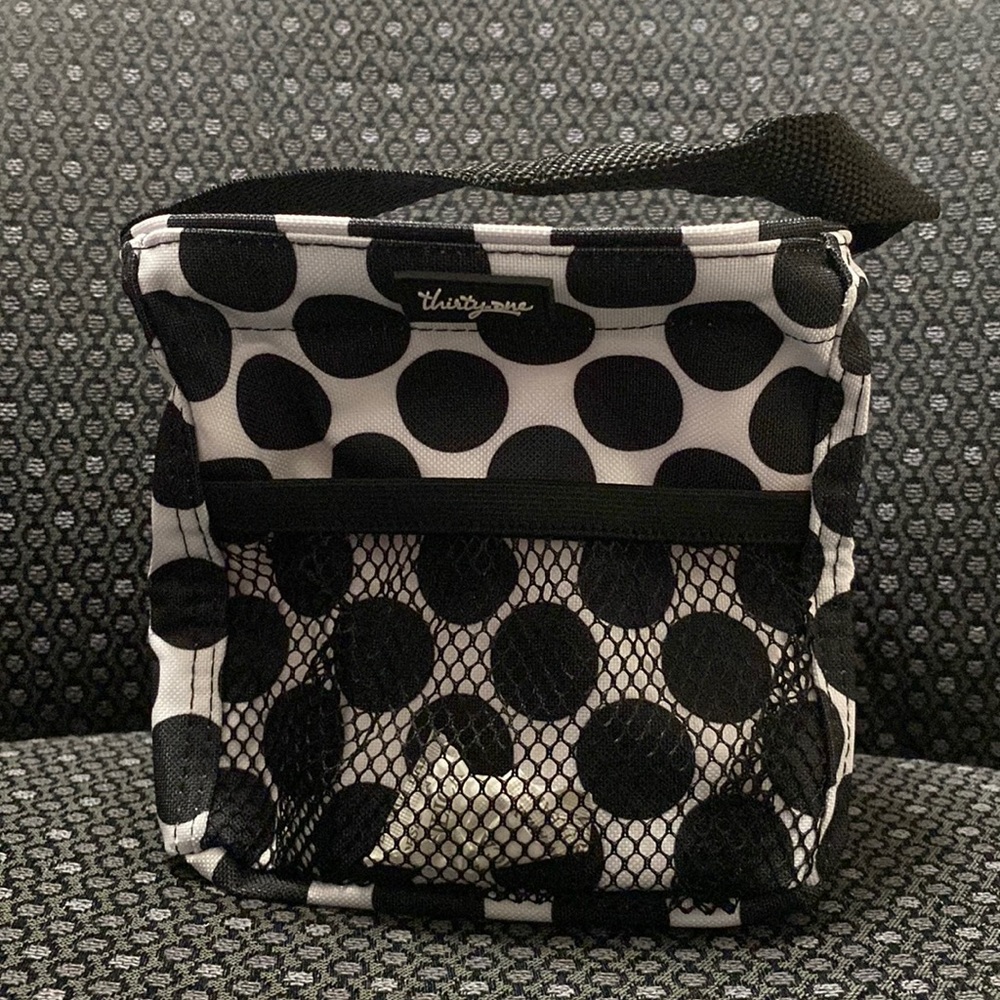 Thirty-One Little Carry—all Cady